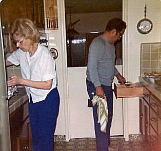 Pauline and Elzie Moore Thanksgiving 1974